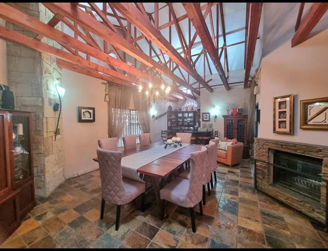 3 BEDROOM HOUSE FOR SALE IN VANDERBIJLPARK SE 4